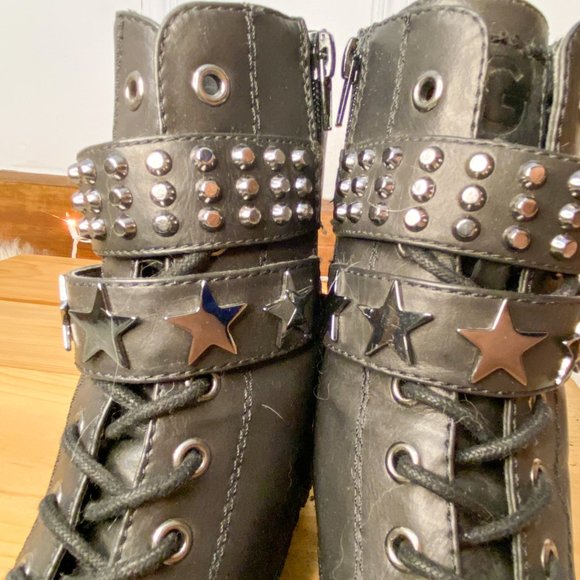 ❌SOLD❌G by Guess Andray Star Studded Combat Boots - Picture 6 of 8